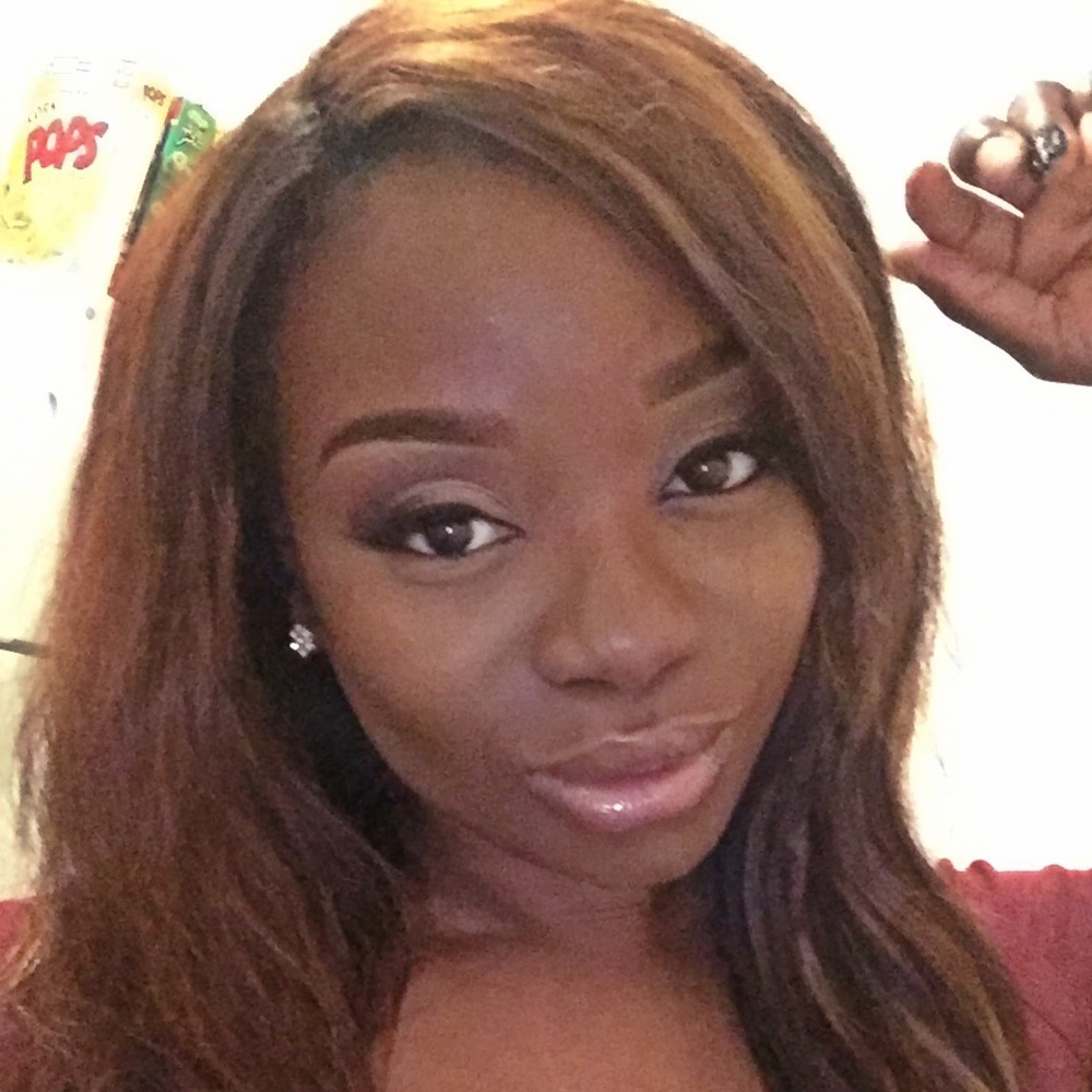 Meet your Posher, Dianna